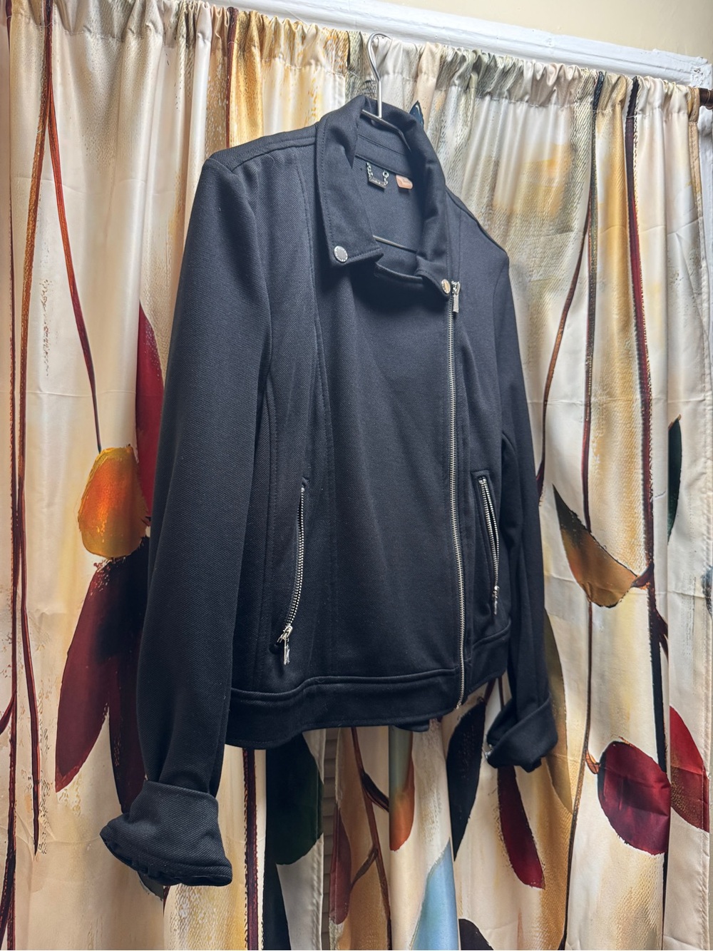 T Tahari Black Asymmetrical Moto Jacket Women’s M - Picture 3 of 4